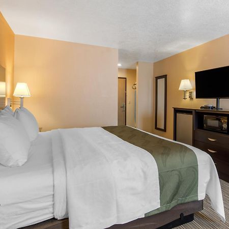 Quality Inn & Suites Albuquerque North Near Balloon Fiesta Park Kültér fotó