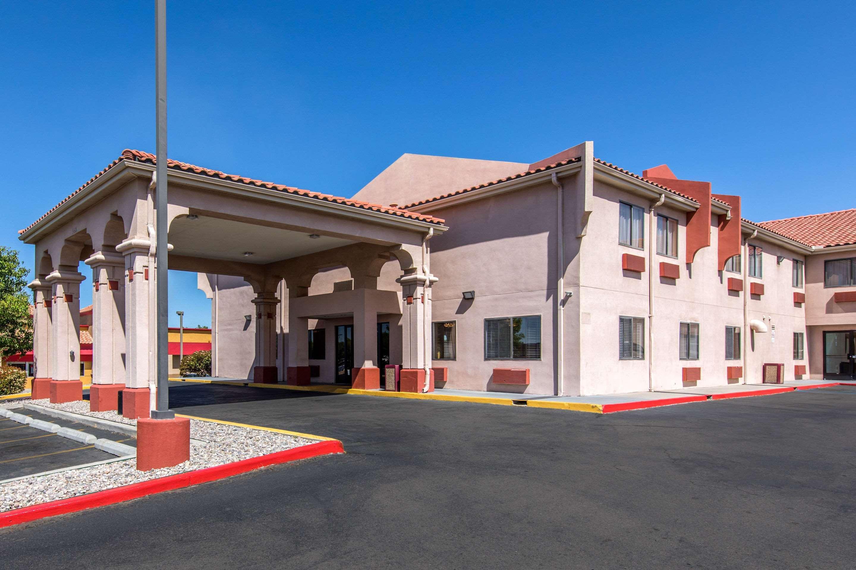 Quality Inn & Suites Albuquerque North Near Balloon Fiesta Park Kültér fotó